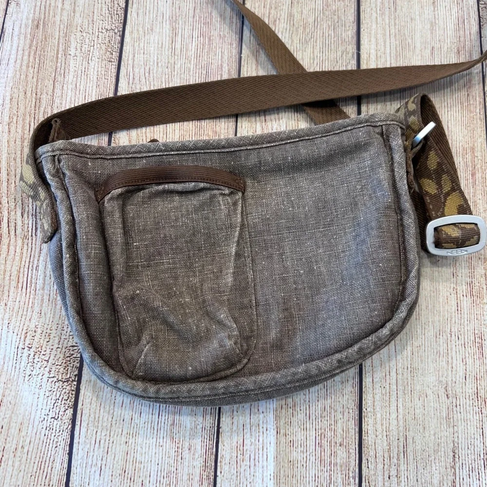Keen Montclair Mini Canvas Crossbody Bag Adjustable Leopard‎ Strap Purse